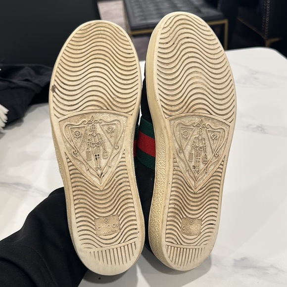 GUCCI SUEDE SLIP-ONS W/ SIGNATURE GREEN-RED STRIPE-BASE COLOR IS ORIGINALY CREAM - Picture 8 of 8